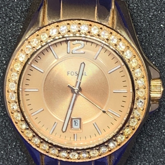 Fossil rose gold ladies watch with crystal bezel main image 5